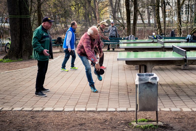 Fast movement in an urban park by Jukka Heinovirta